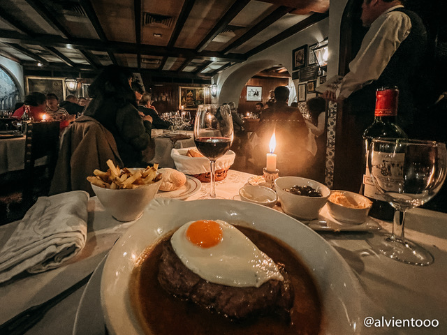 Bifé à Maria Luisa