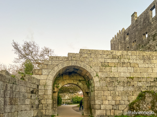 castillo de guimaraes
