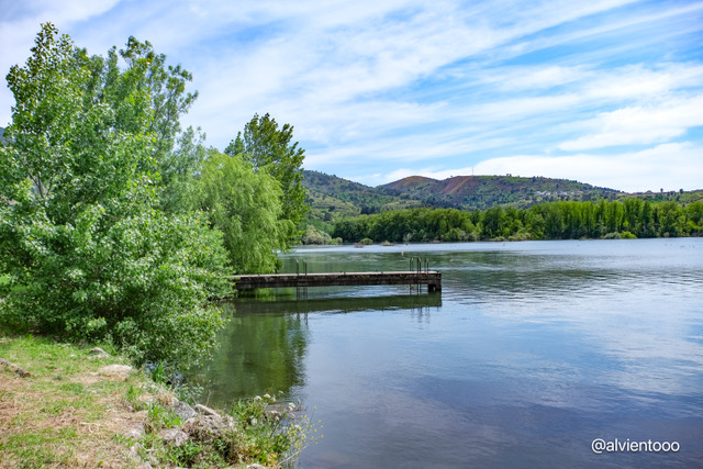 Parque de O Aguillón y playa fluvial de A Rúa